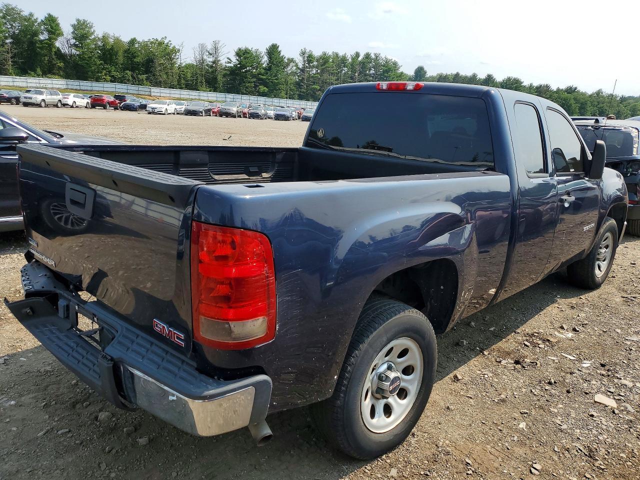 2011 GMC Sierra C1500 - Фото 3