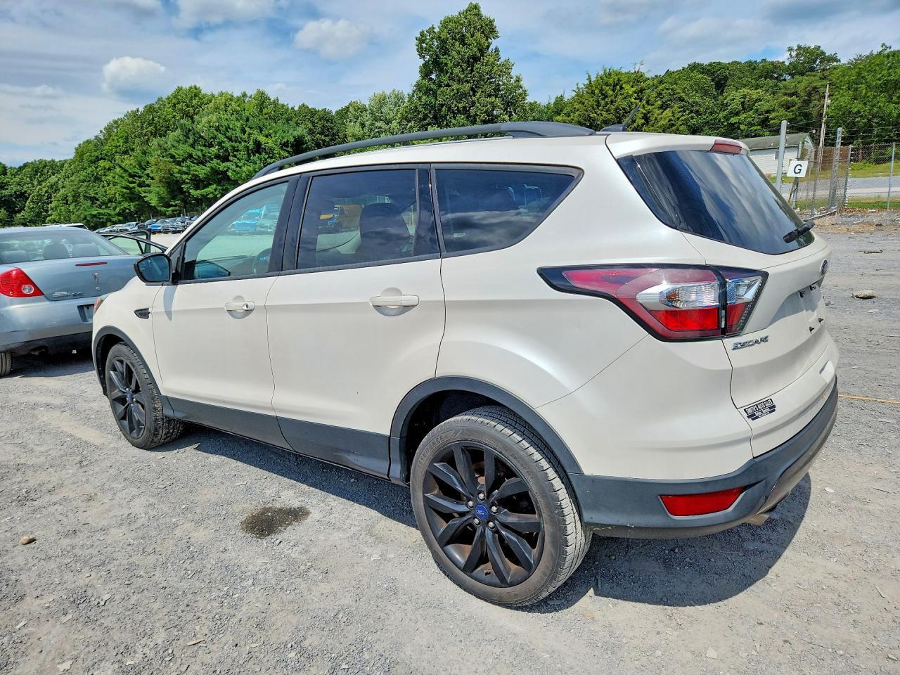 2017 Ford Escape Se - Image 2