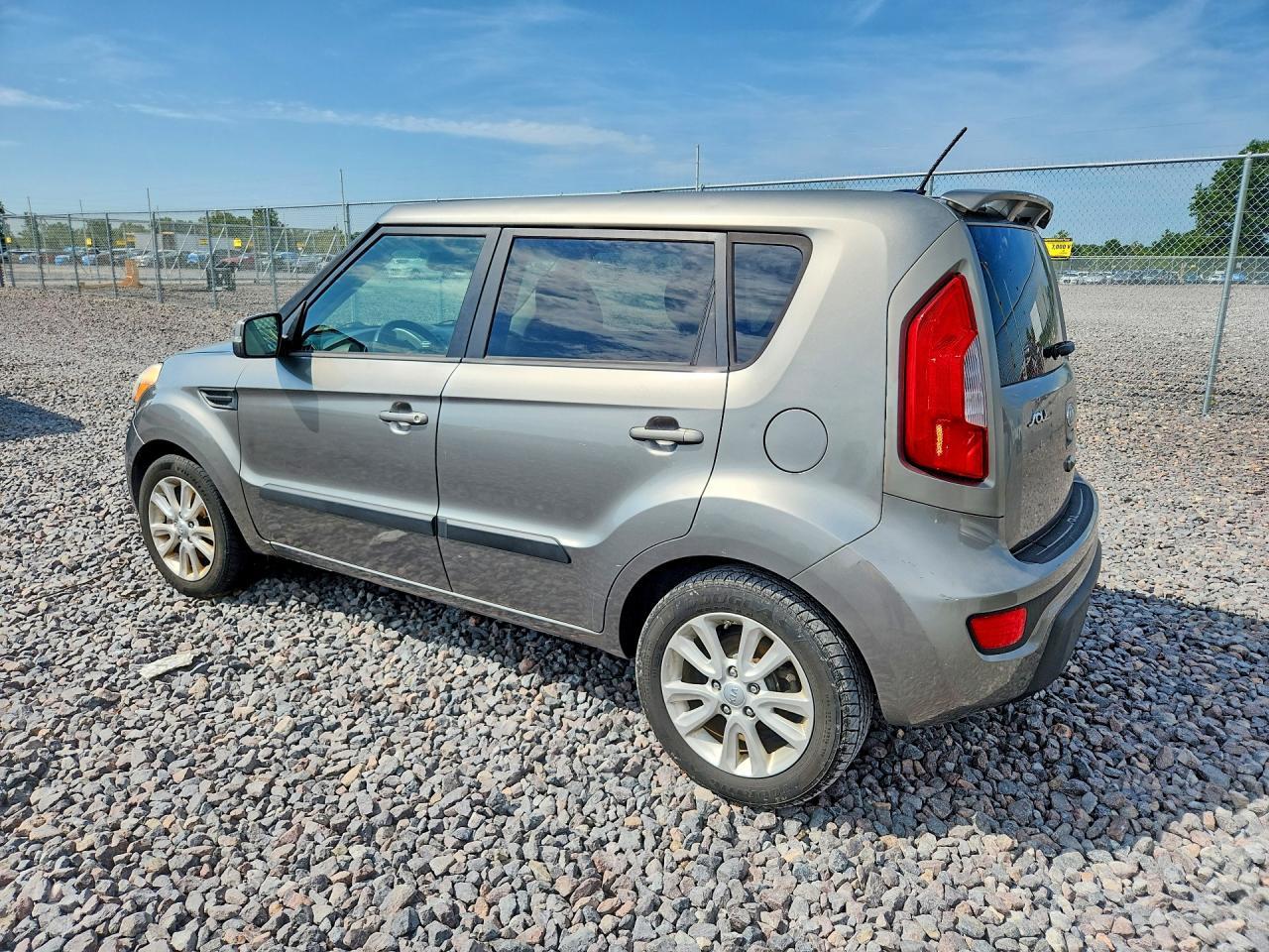 2012 Kia Soul + - Фото 2