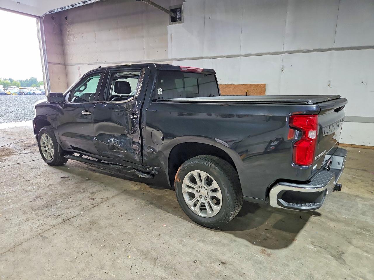 2024 Chevrolet Silverado K1500 Ltz - Image 2