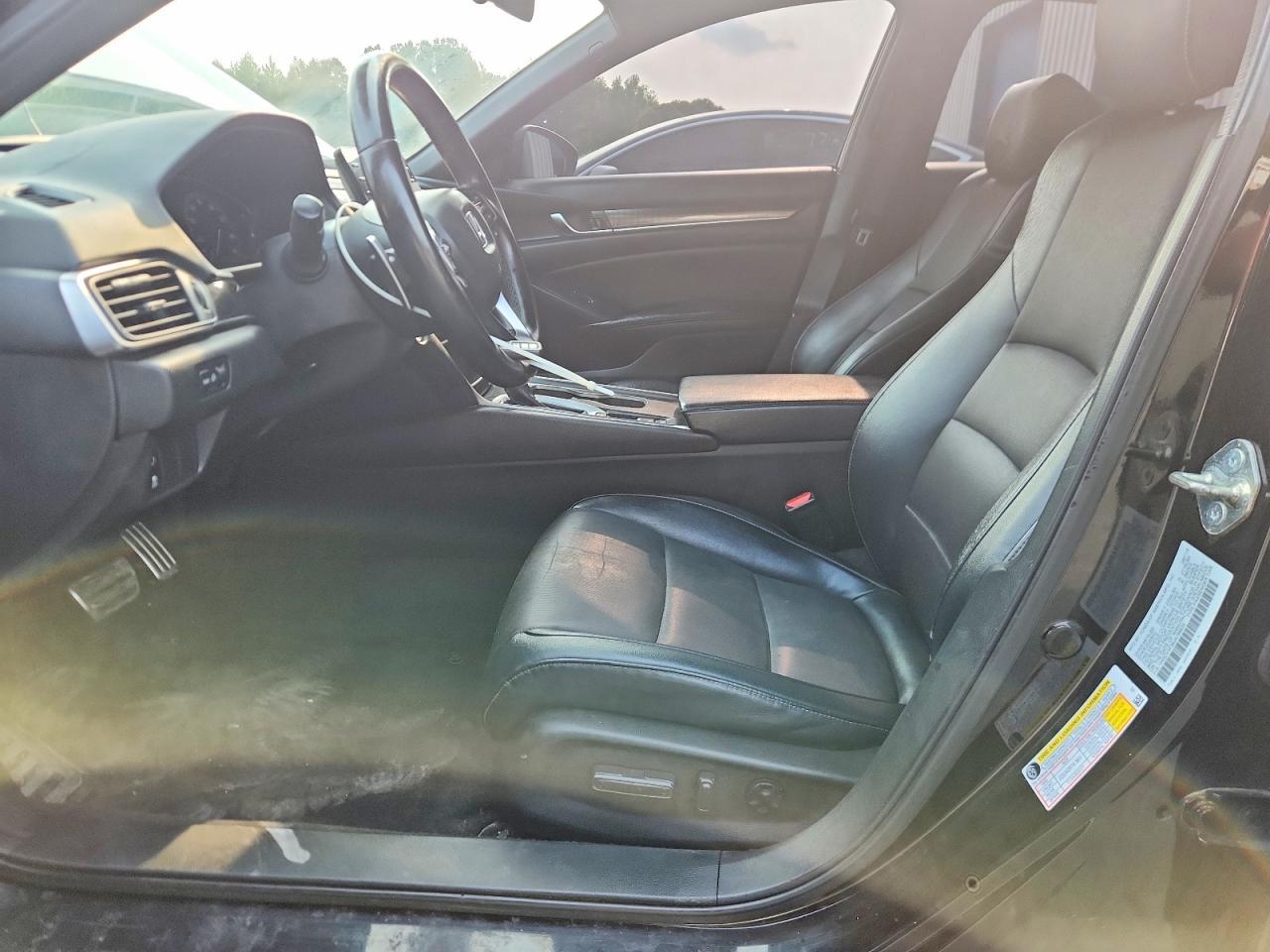 2018 Honda Accord Sport - Image 7
