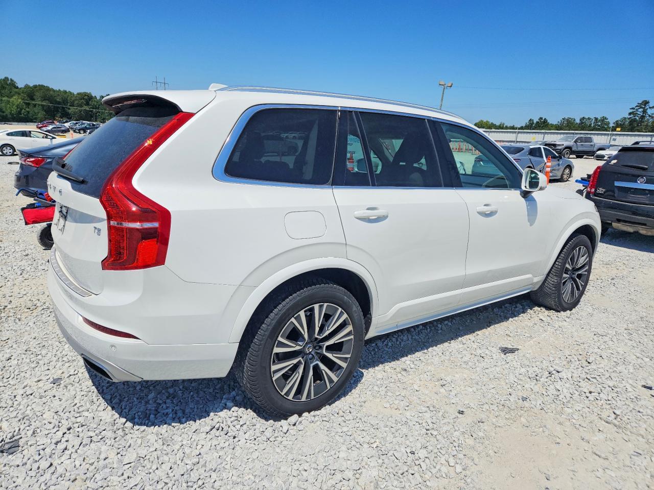 2020 Volvo Xc90 T5 Momentum - Фото 3