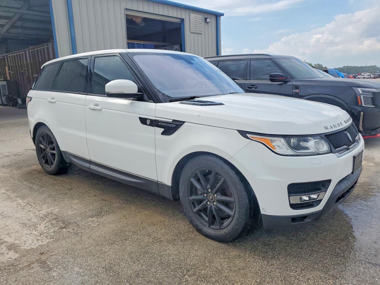 2016 Land Rover Range Rover Sport Se - Image 4