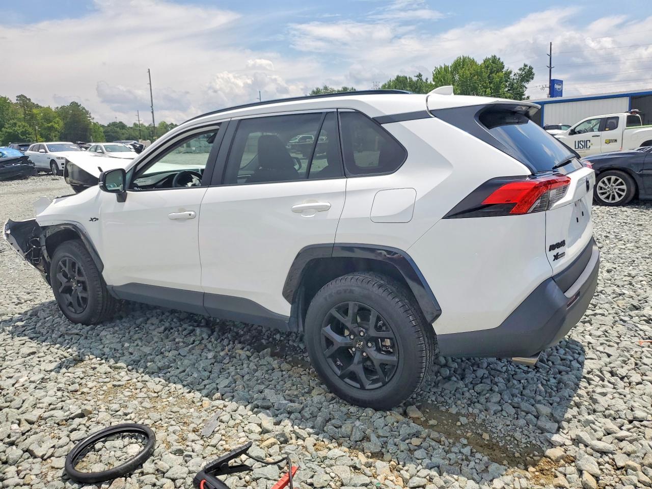 2023 Toyota Rav4 Xle - Фото 2