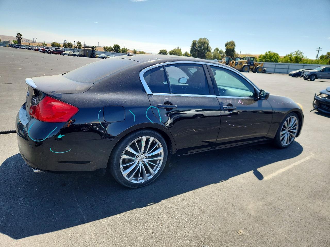2010 Infiniti G37 Sedan X - Image 3