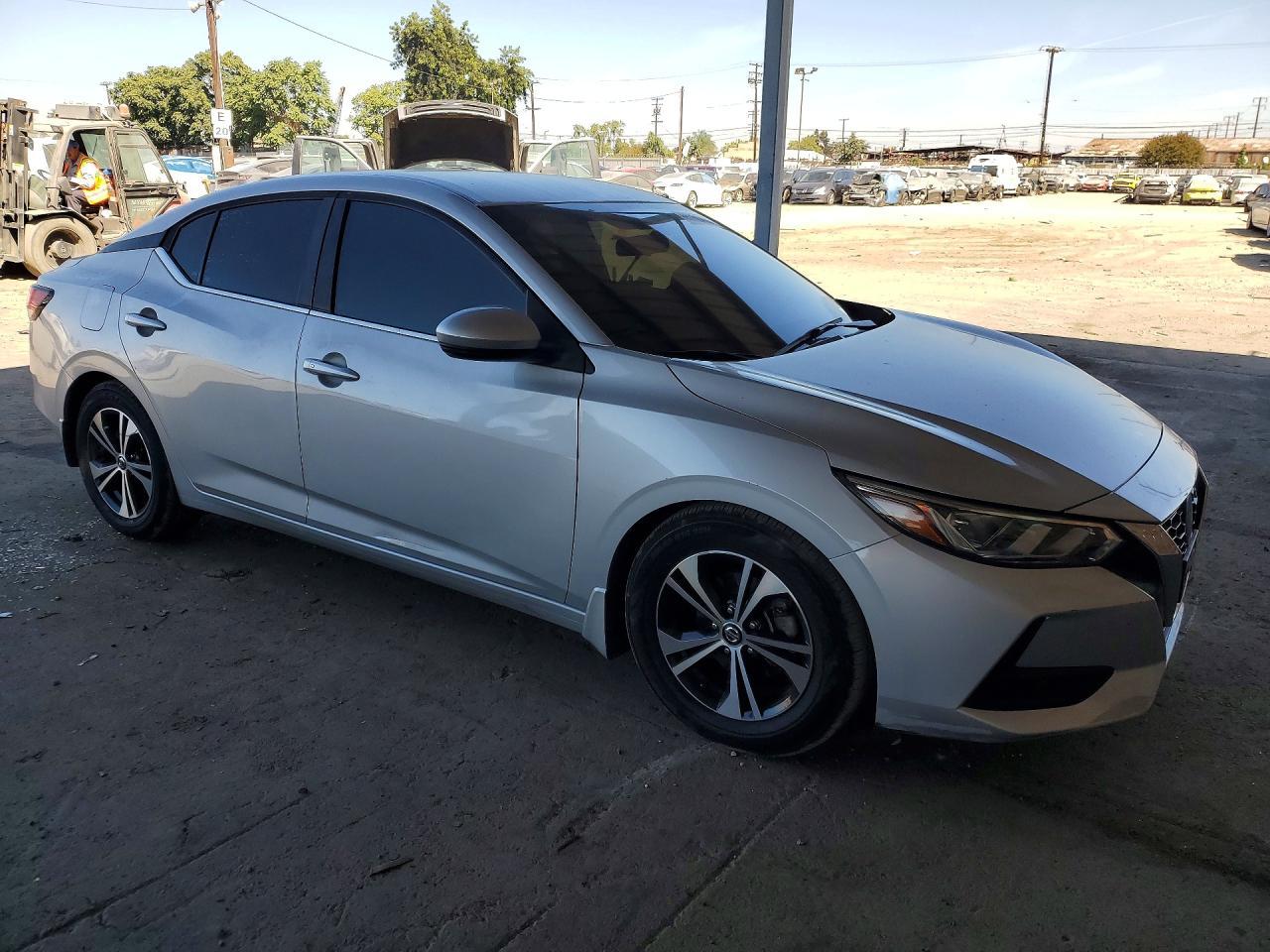 2020 Nissan Sentra Sv - Фото 4