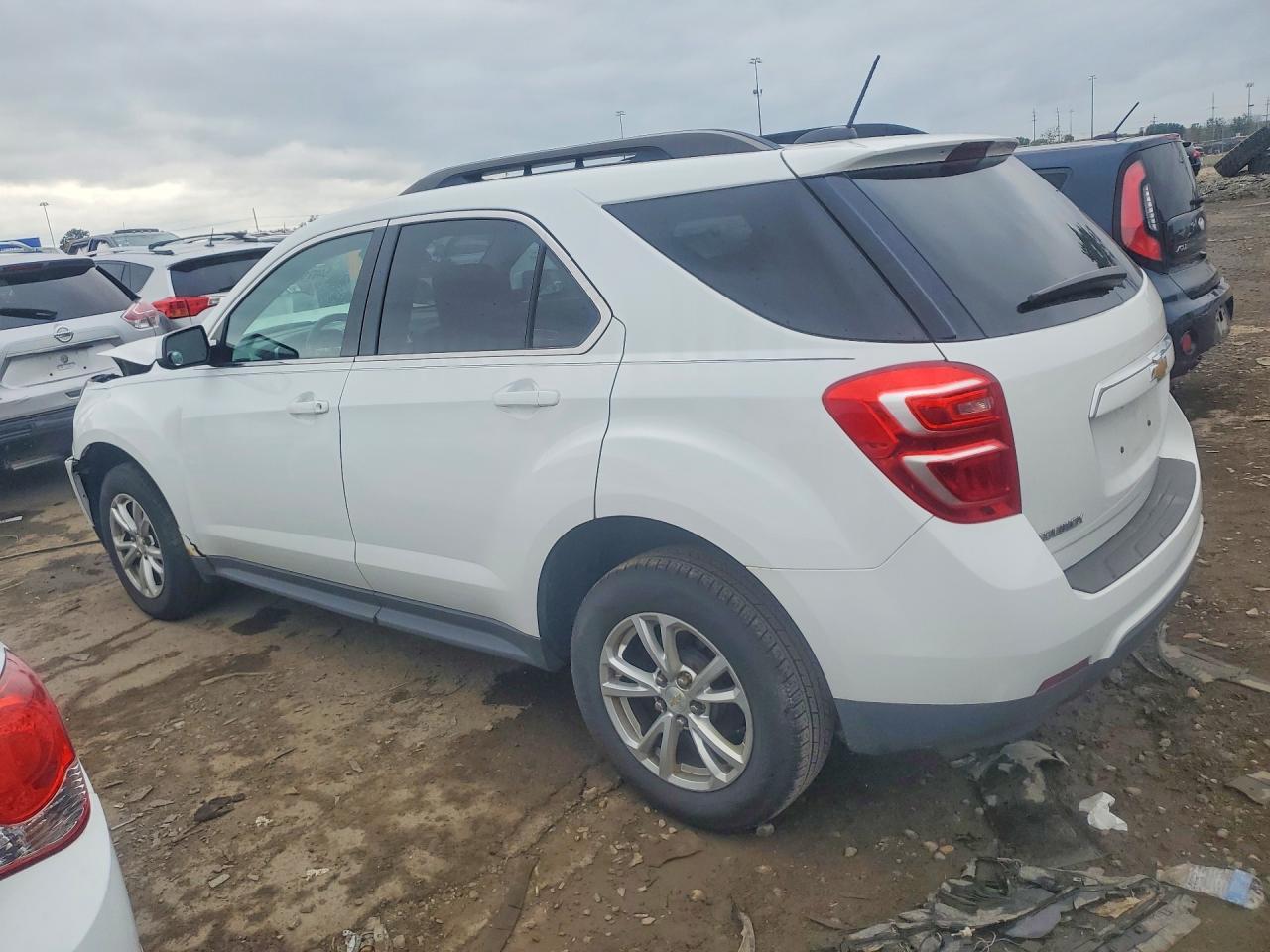 2017 Chevrolet Equinox Lt - Фото 2
