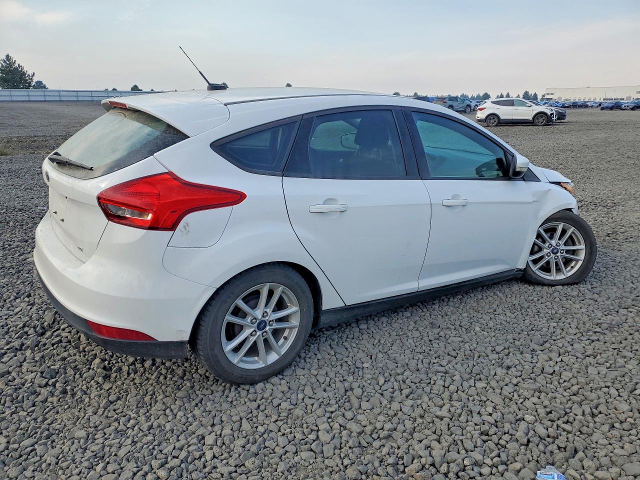 2017 Ford Focus Se - Фото 3