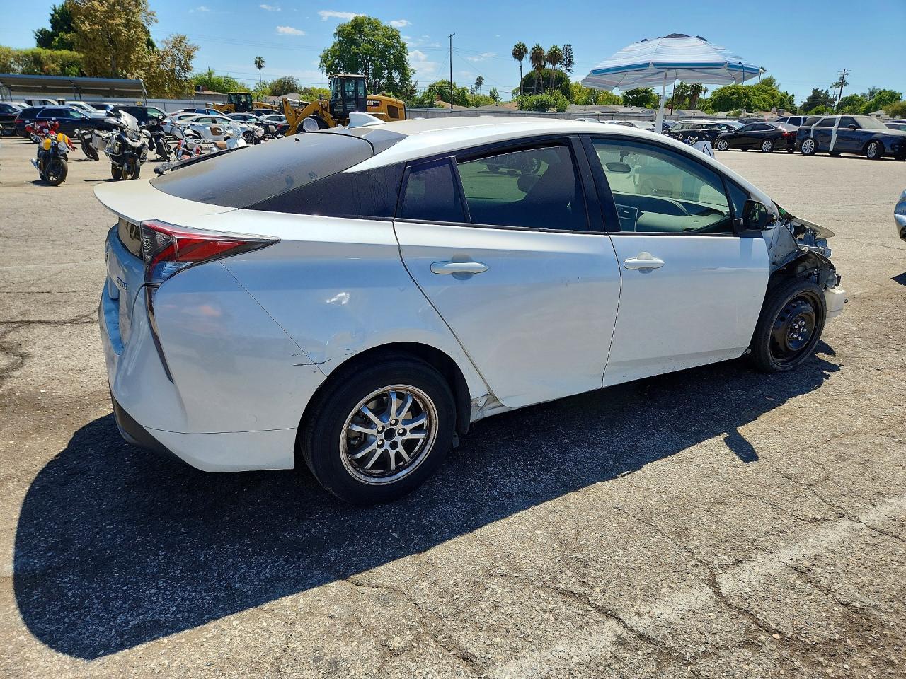 2016 Toyota Prius Two - Image 3