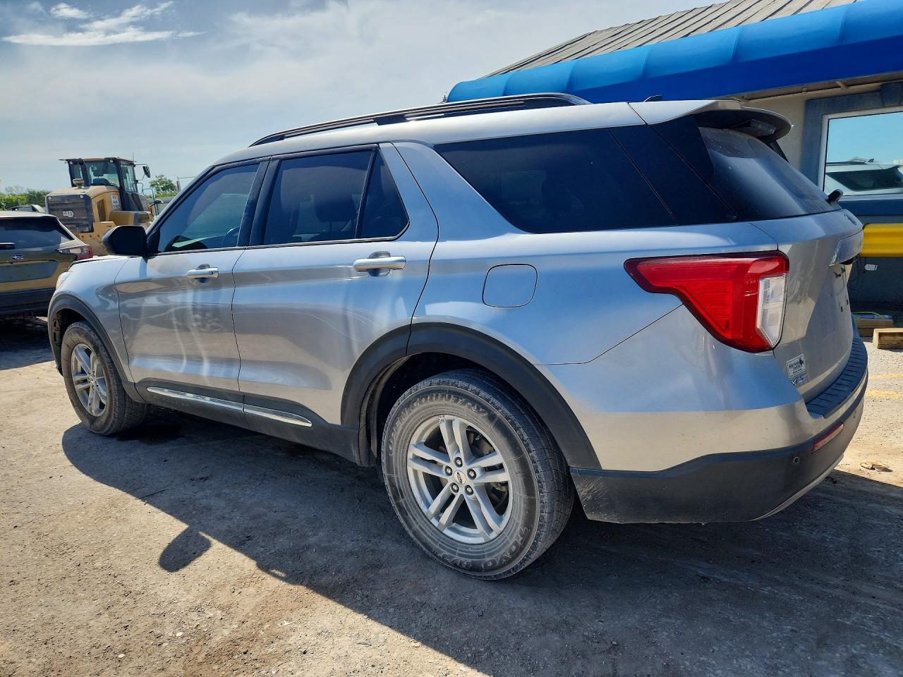 2021 Ford Explorer Xlt - Фото 2