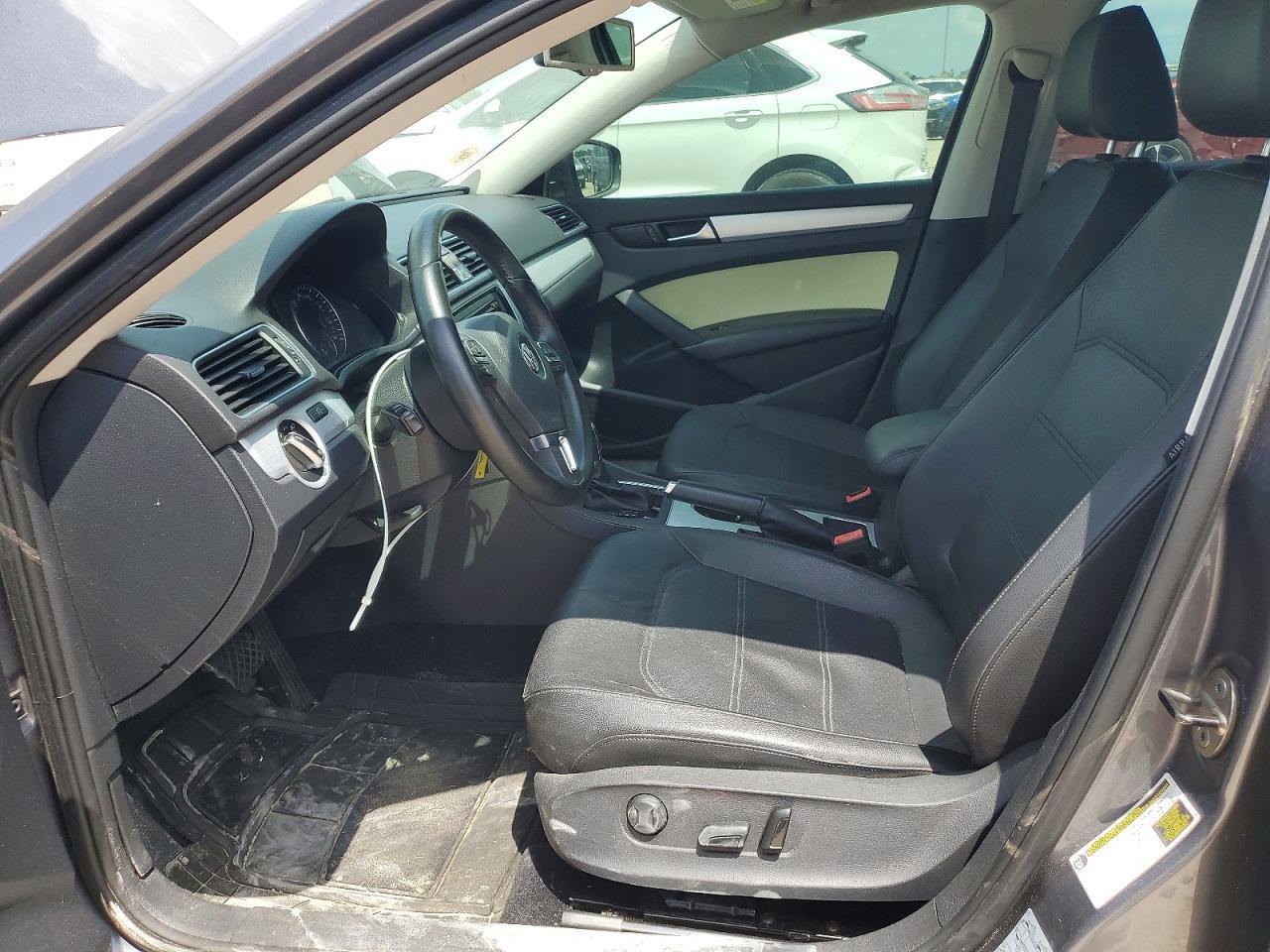 2013 Volkswagen Passat Se - Image 7