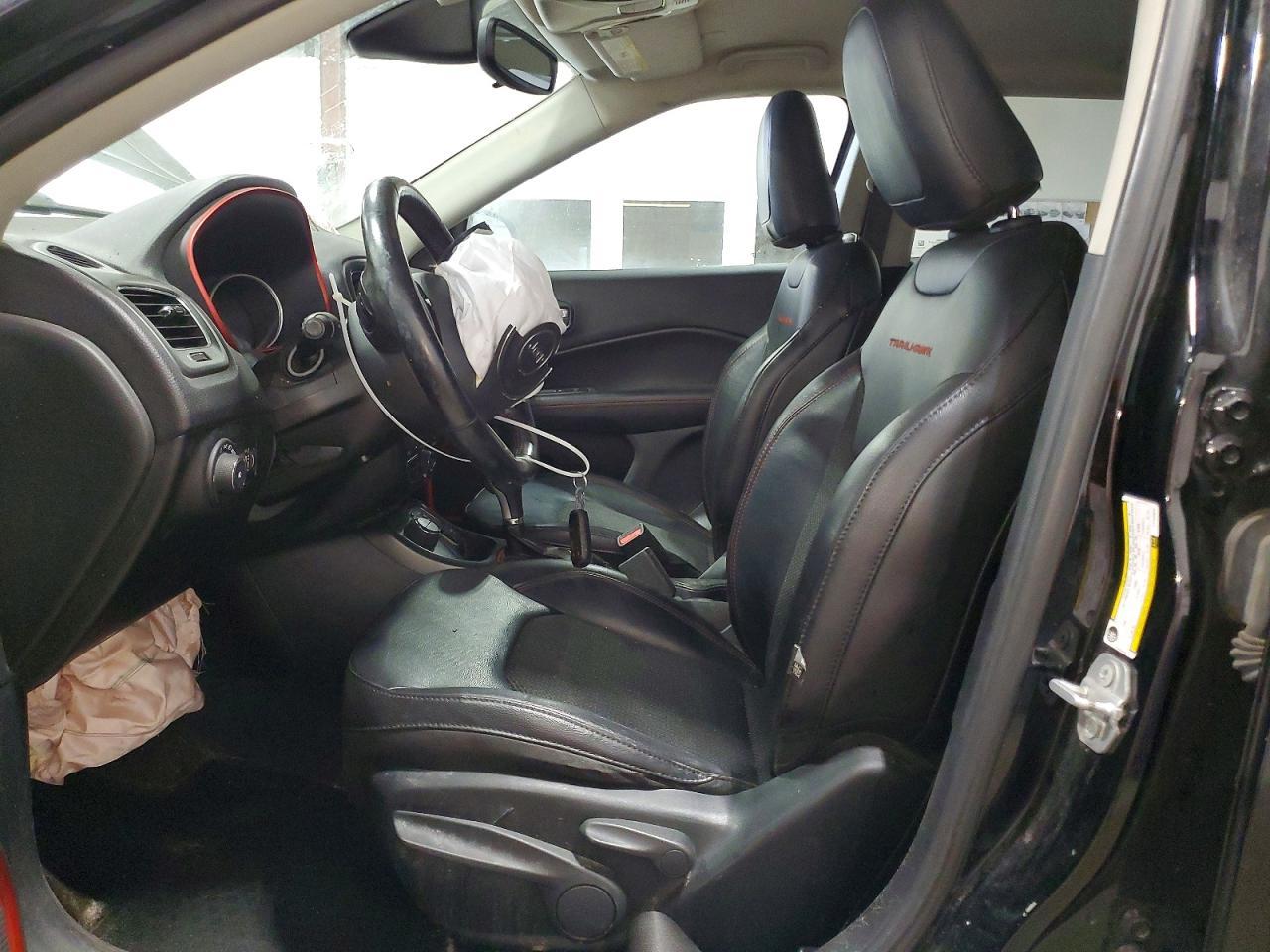 2020 Jeep Compass Trailhawk - Image 7