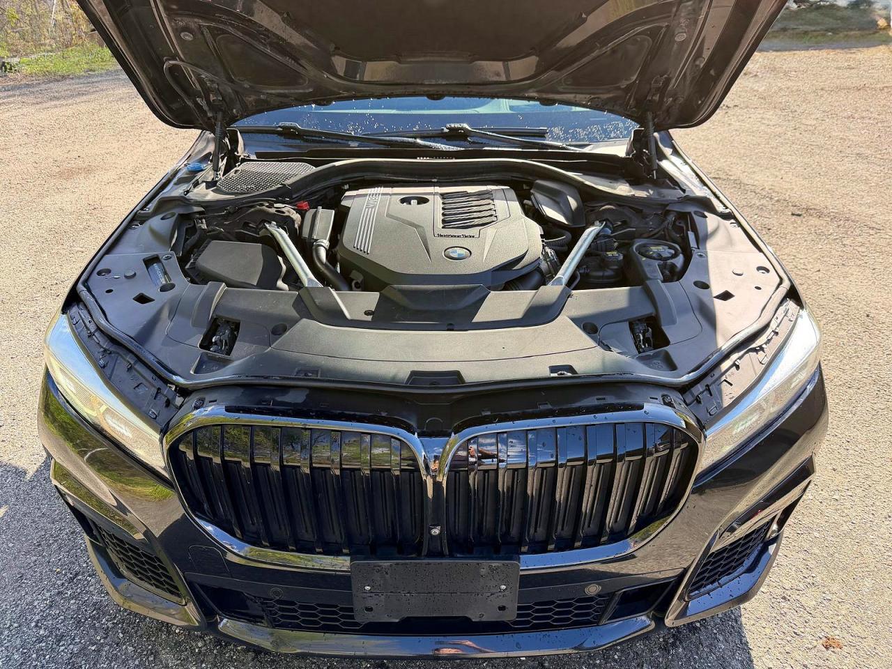 2022 BMW 740 Xi - Фото 7