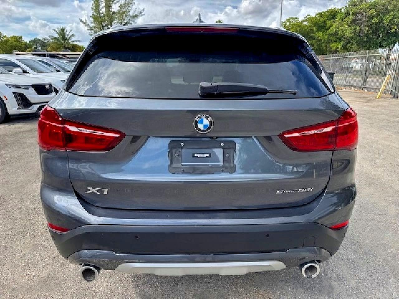 2020 BMW X1 Sdrive2 - Фото 6