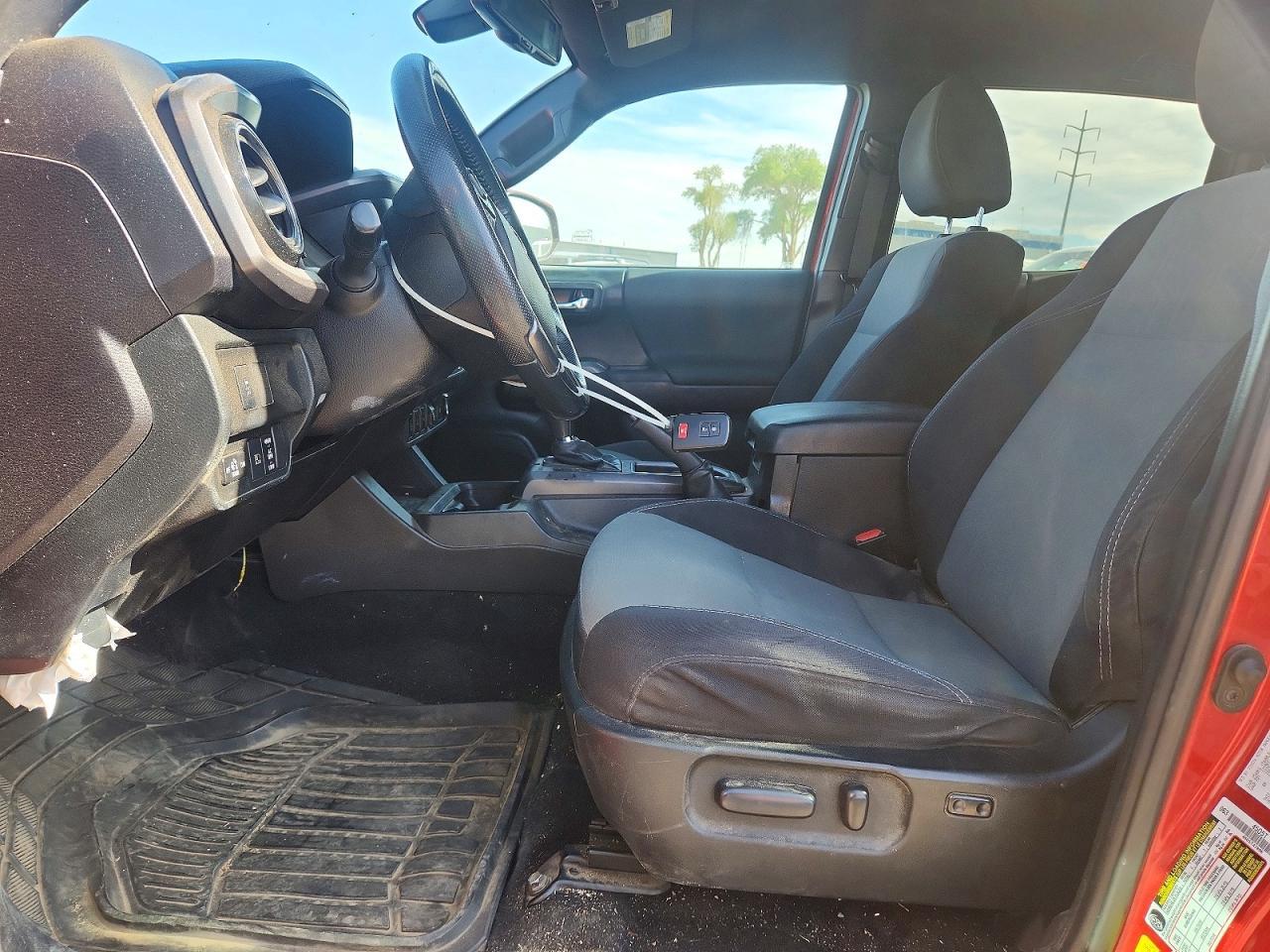 2021 Toyota Tacoma Trd Off-Road - Image 7