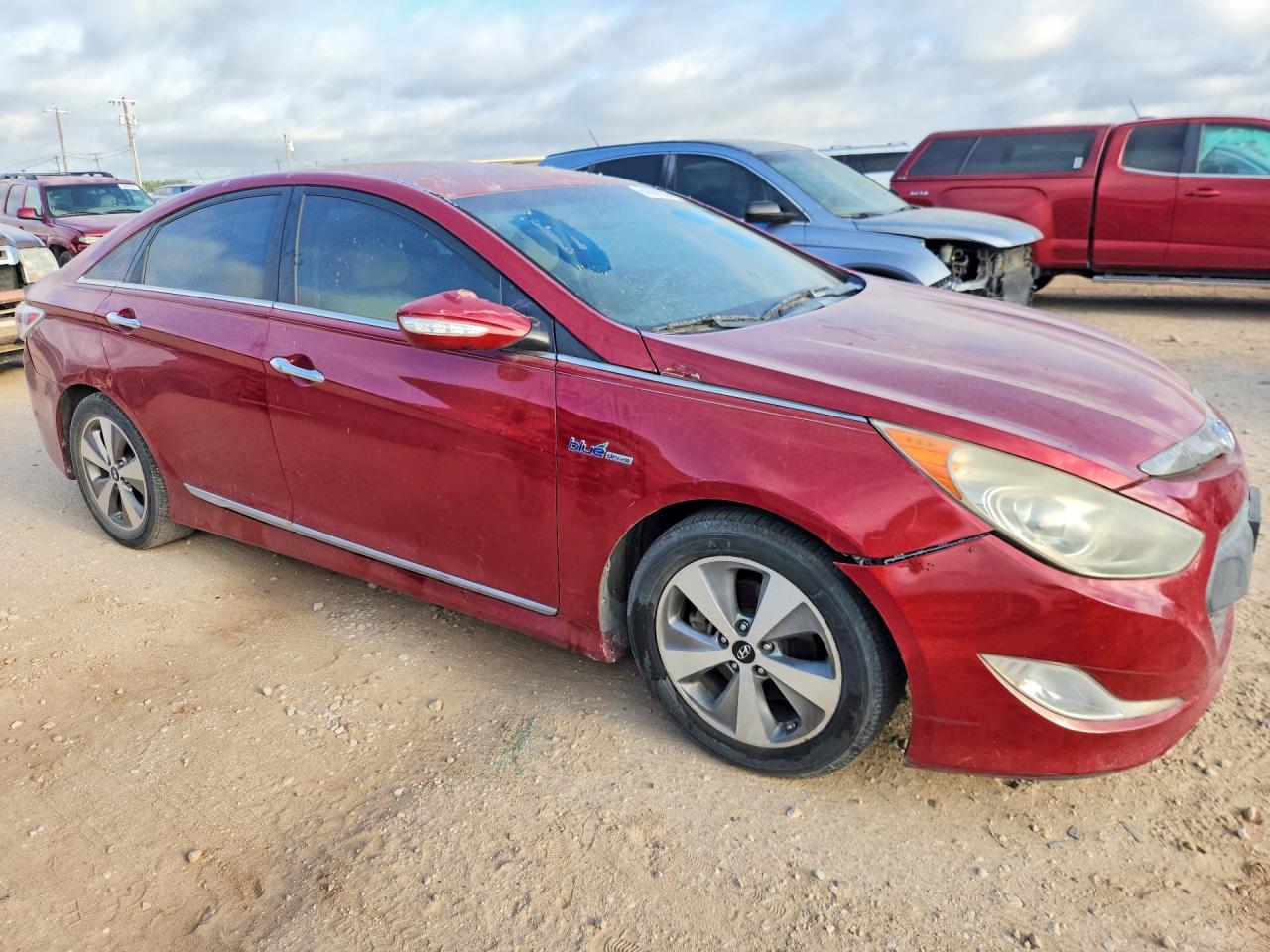 2011 Hyundai Sonata Hybrid - Image 4