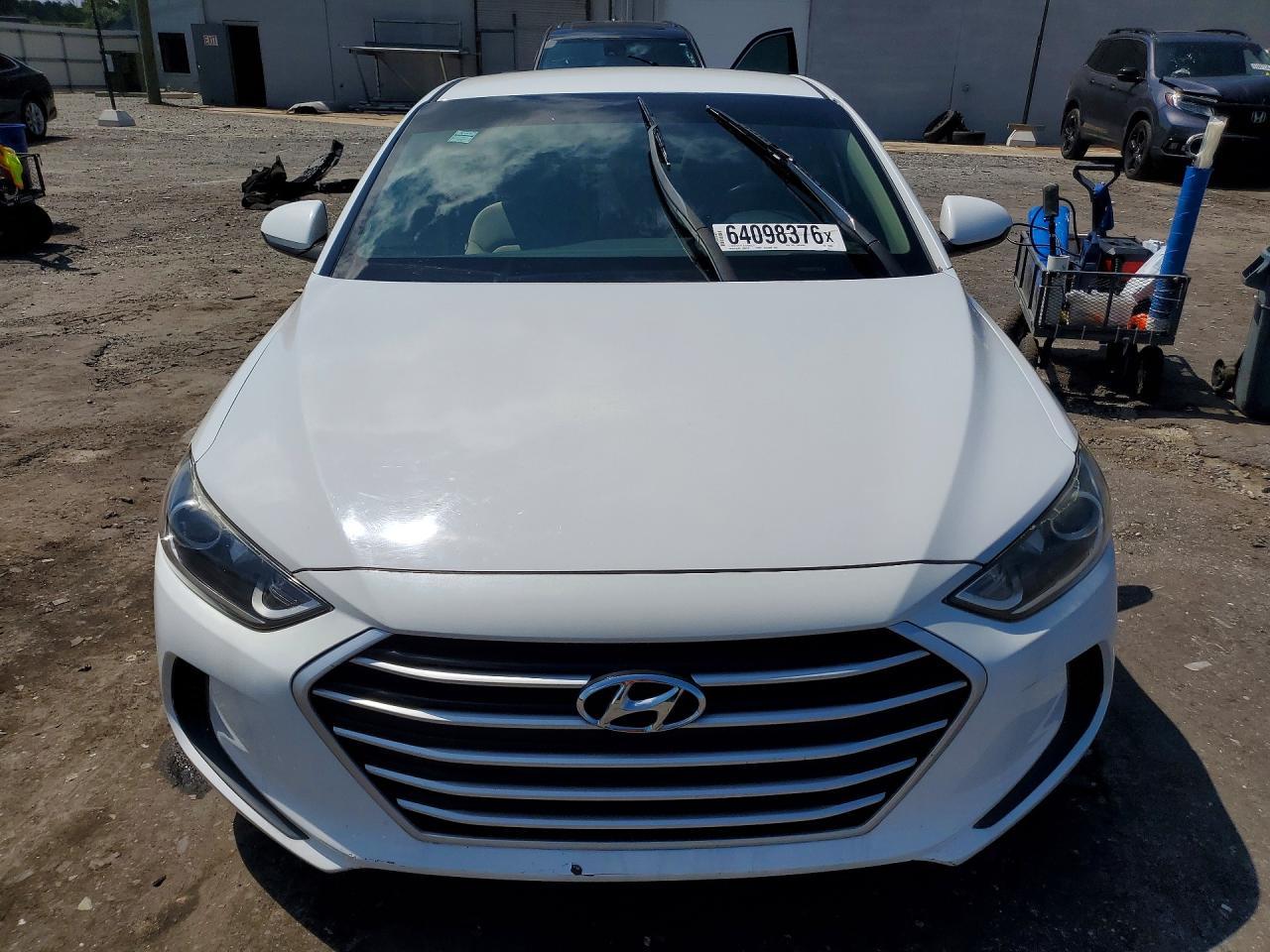 2017 Hyundai Elantra Se - Фото 5