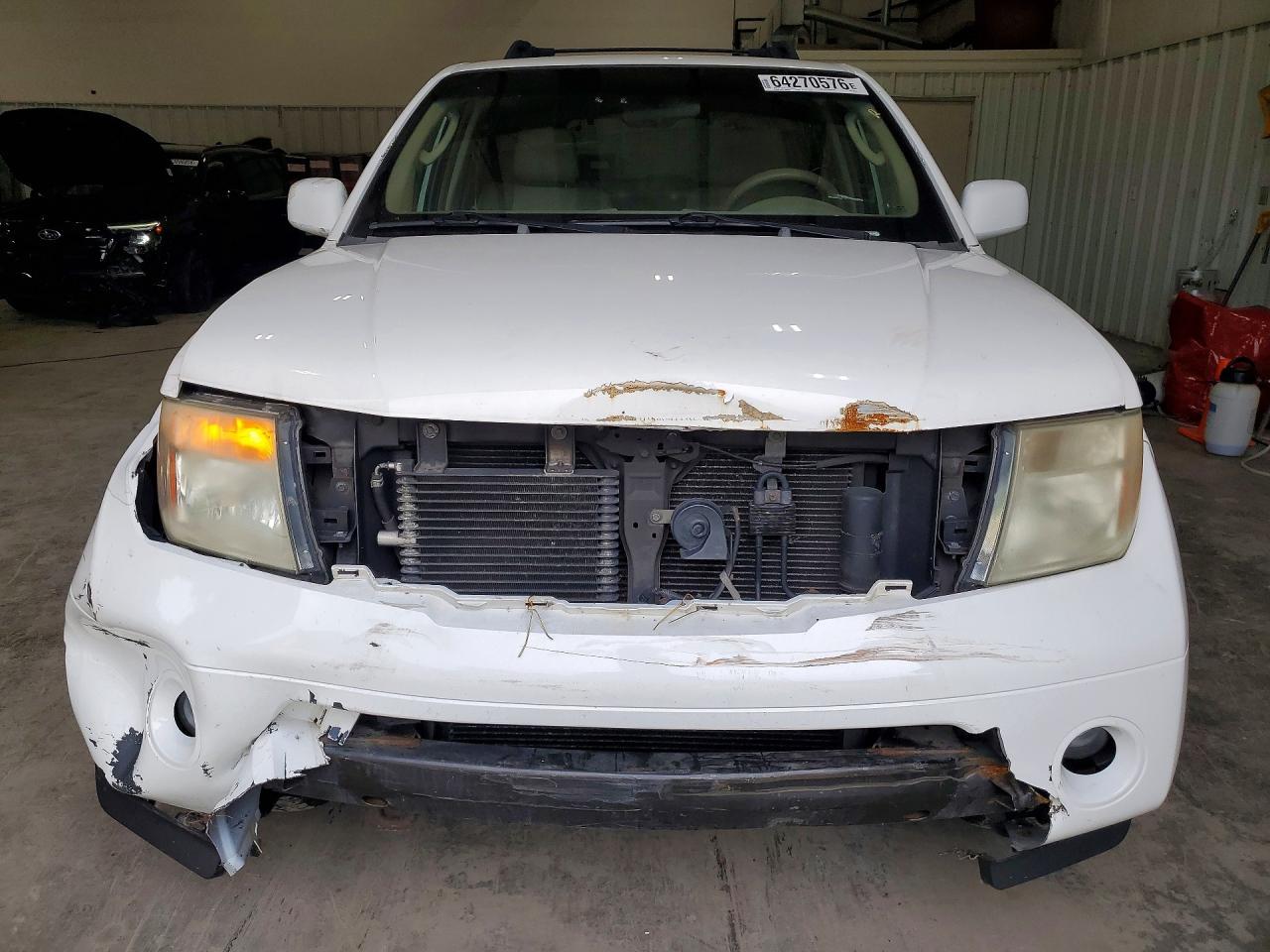 2005 Nissan Pathfinder Xe - Фото 5