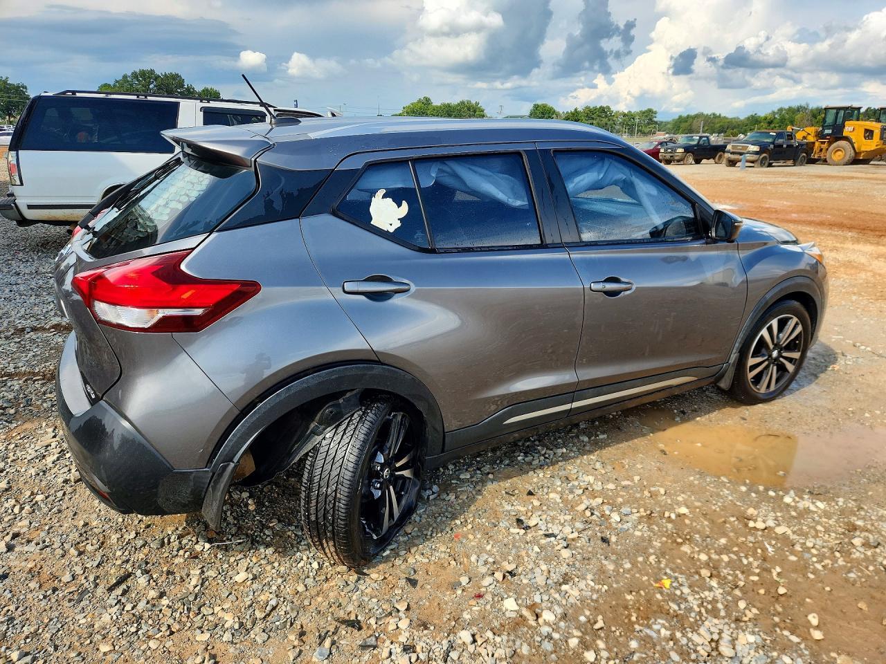 2019 Nissan Kicks Sr - Фото 3