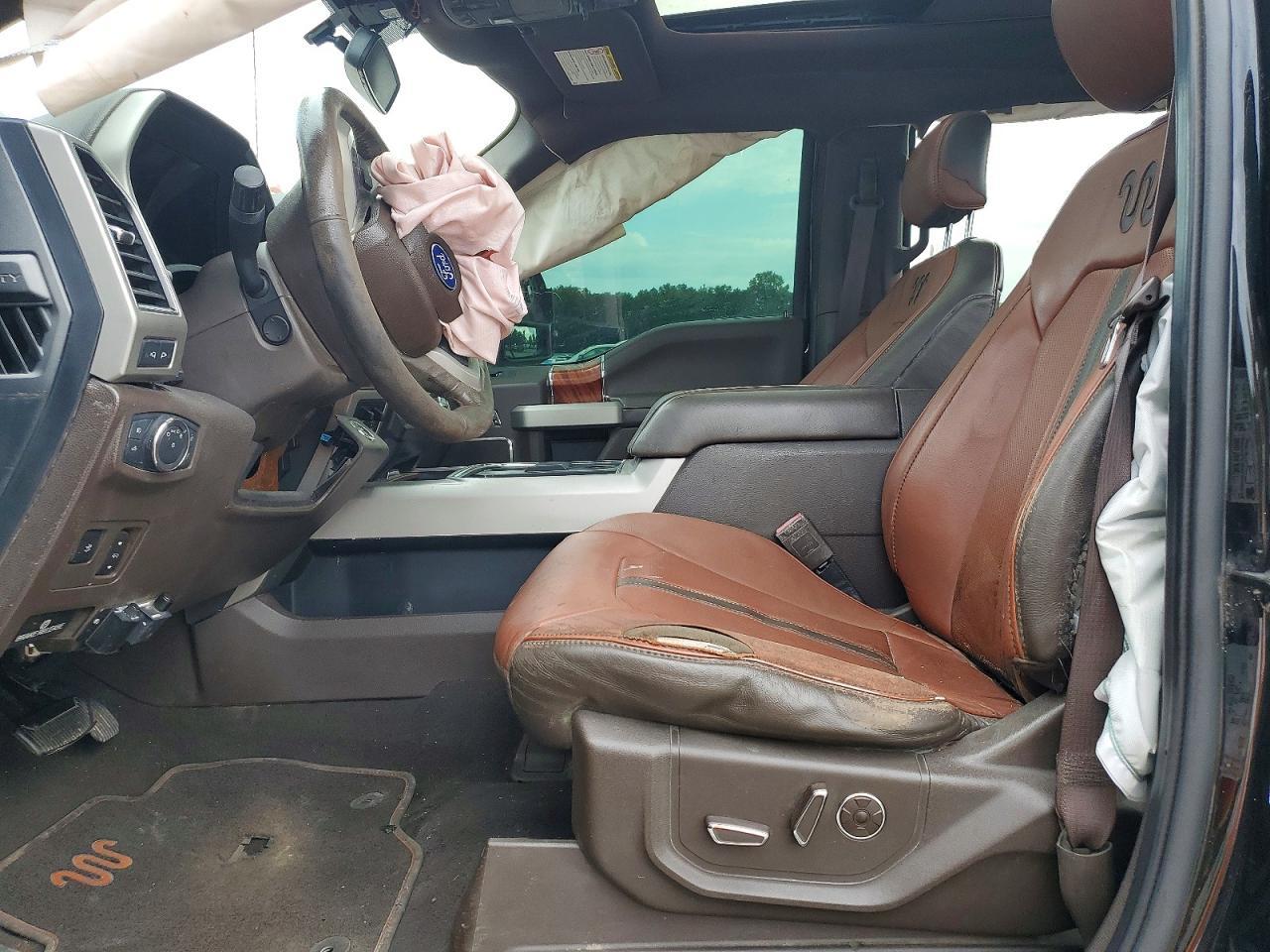 2022 Ford F250 Super Duty - Image 7