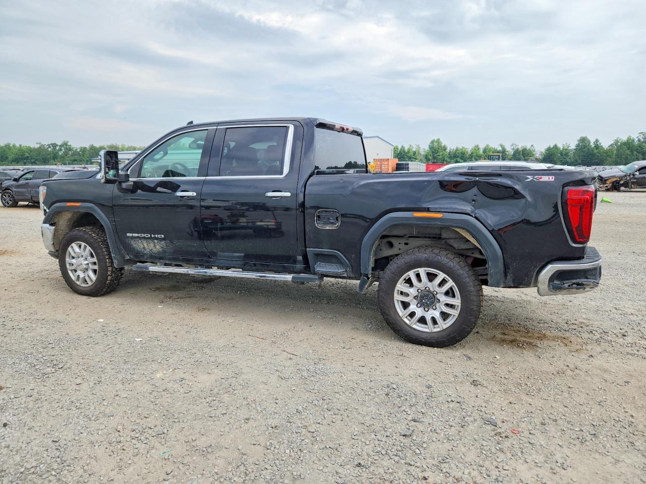 2022 GMC Sierra K2500 Slt - Image 2