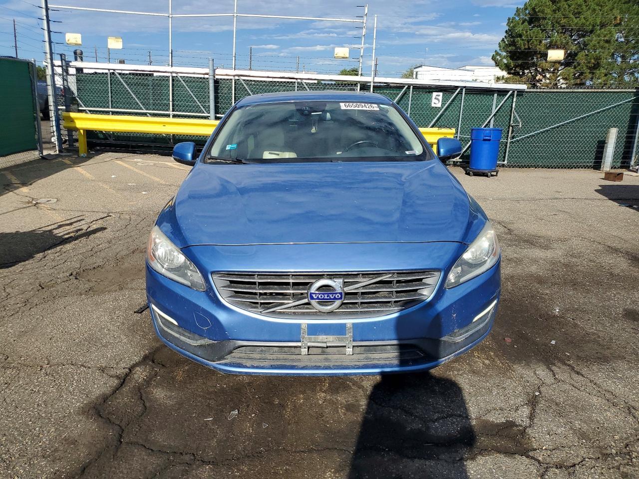 2015 Volvo S60 Premier - Фото 5