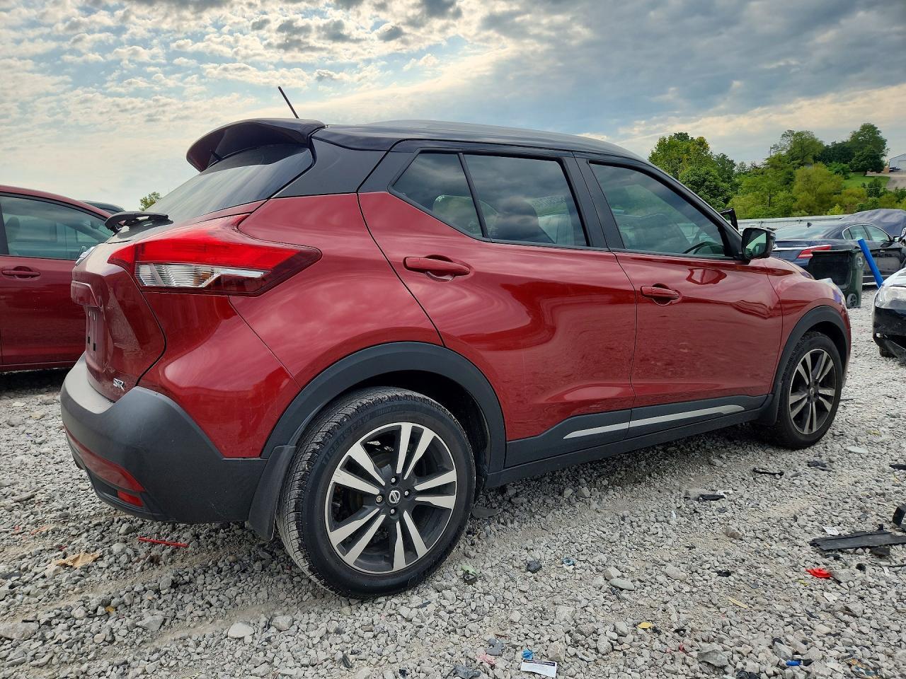 2019 Nissan Kicks Sr - Фото 3