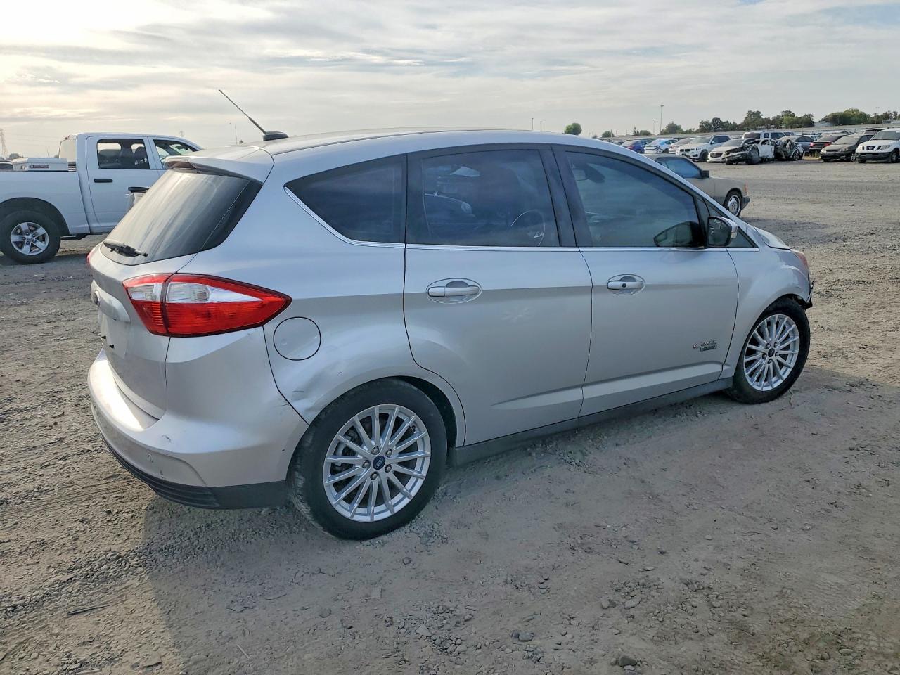 2015 Ford C-Max Premium Sel - Фото 3