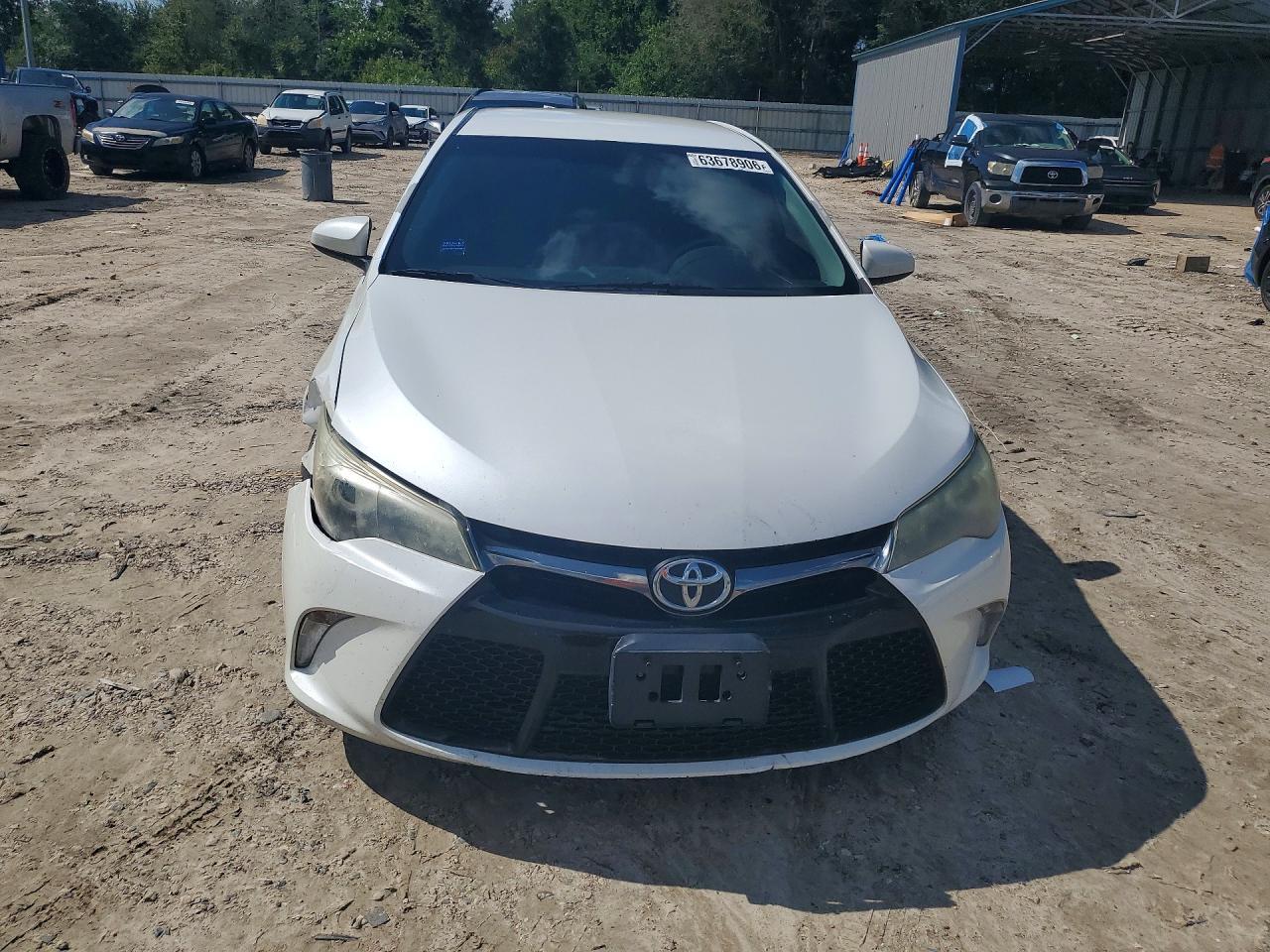 2015 Toyota Camry Se - Фото 5