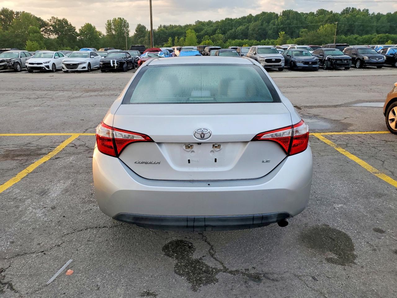 2015 Toyota Corolla Le - Фото 6
