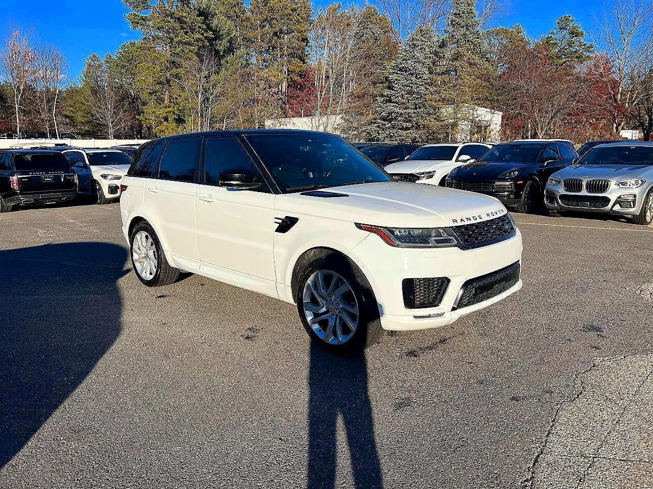 2019 Land Rover Range Rover Sport Supercharged Dynamic - Image 2