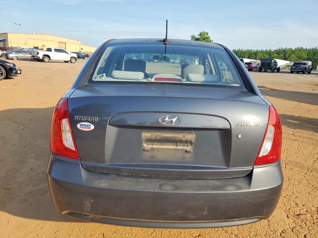 2010 Hyundai Accent Gls - Фото 6
