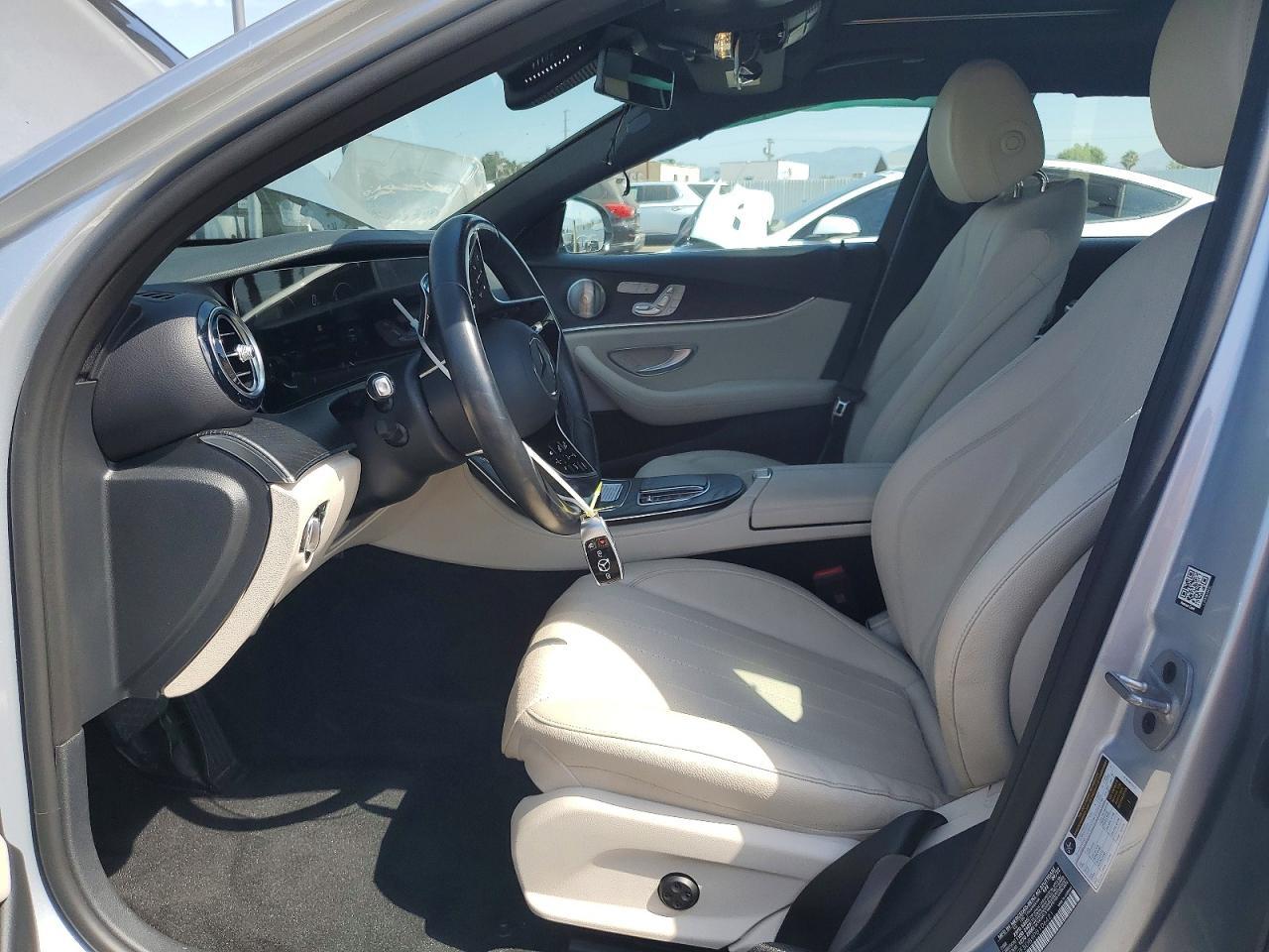 2023 Mercedes-Benz E 350 - Image 7