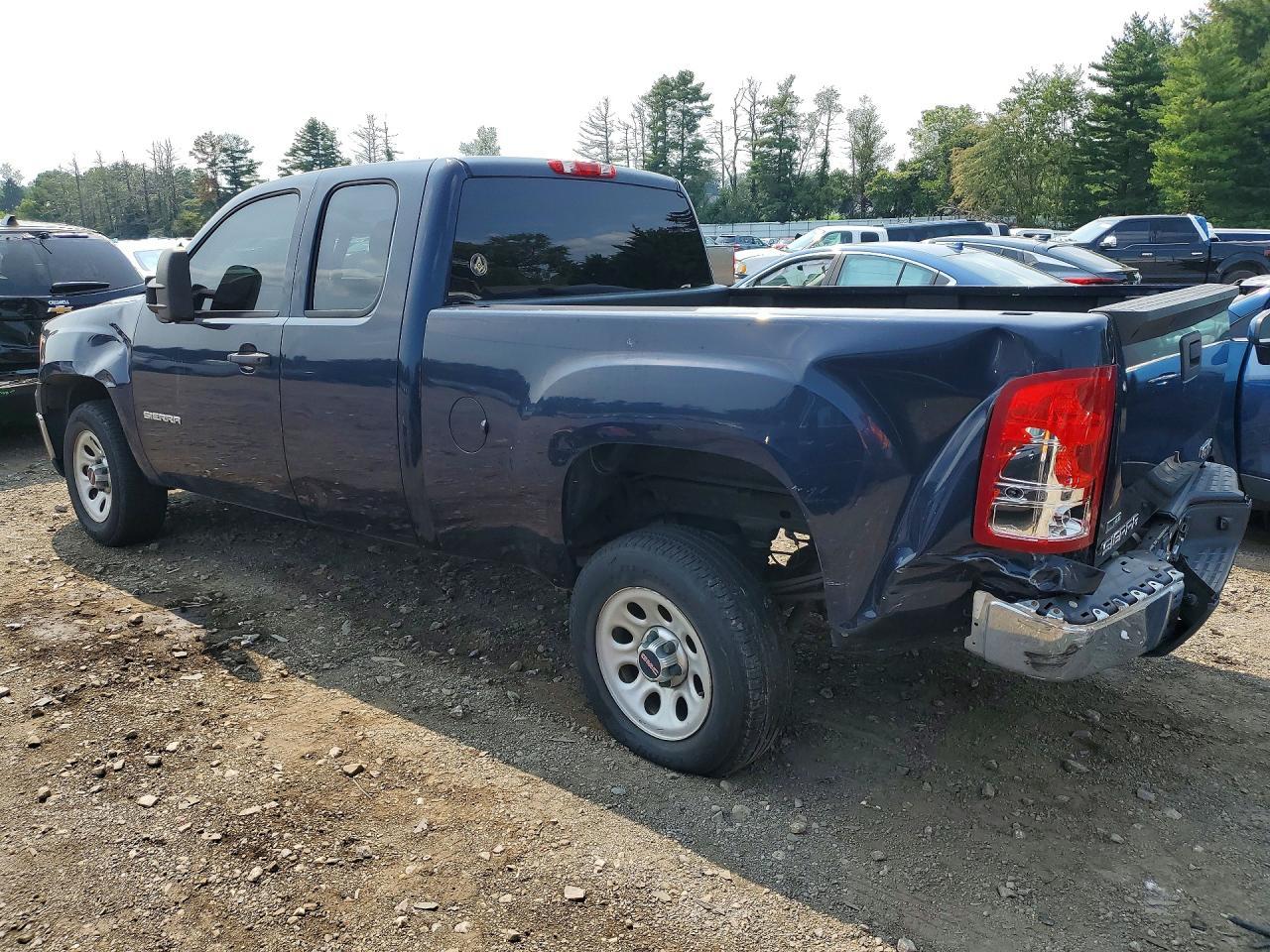 2011 GMC Sierra C1500 - Фото 2