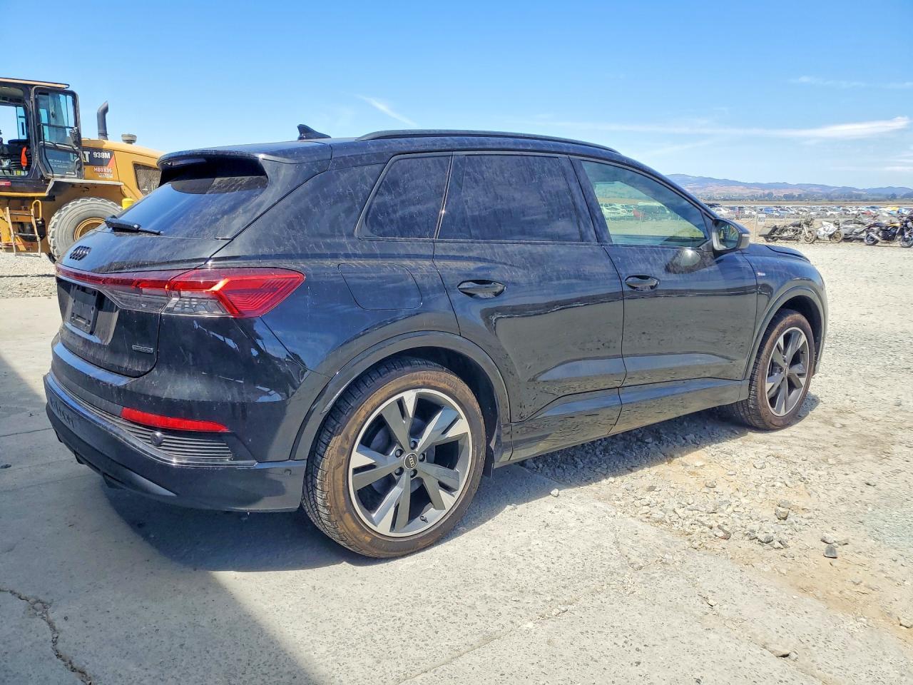2024 Audi Q4 E-Tron Prestige - Фото 3