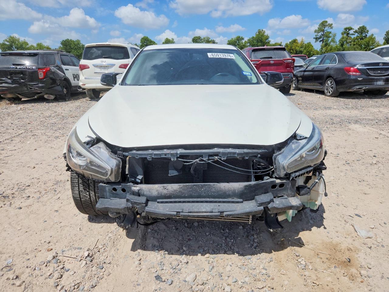 2017 Infiniti Q50 2.0T - Фото 5