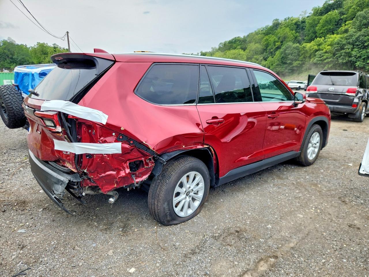 2026 Toyota Grand Highlander Xle - Image 3