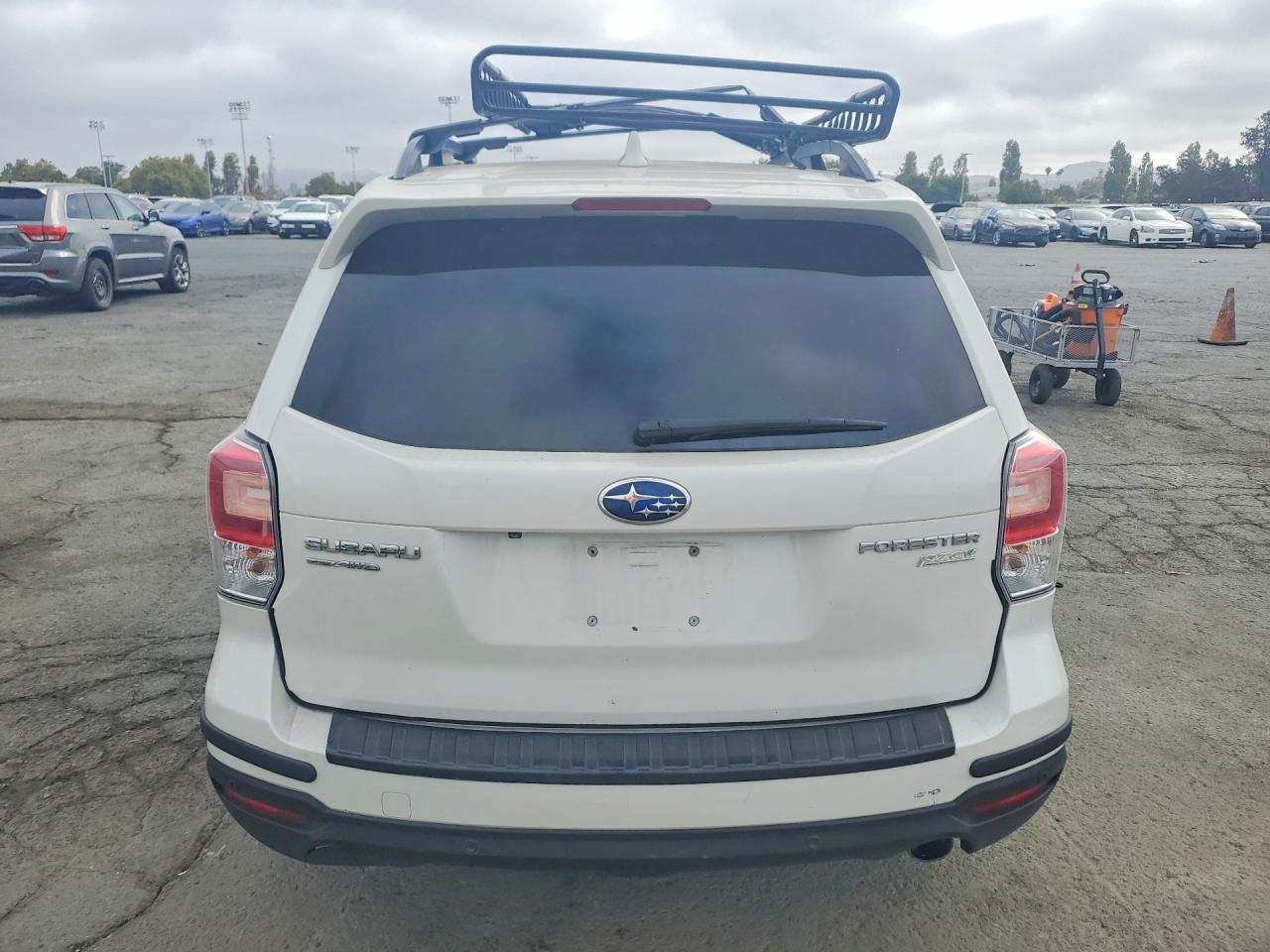 2017 Subaru Forester 2.5I Limited - Image 6
