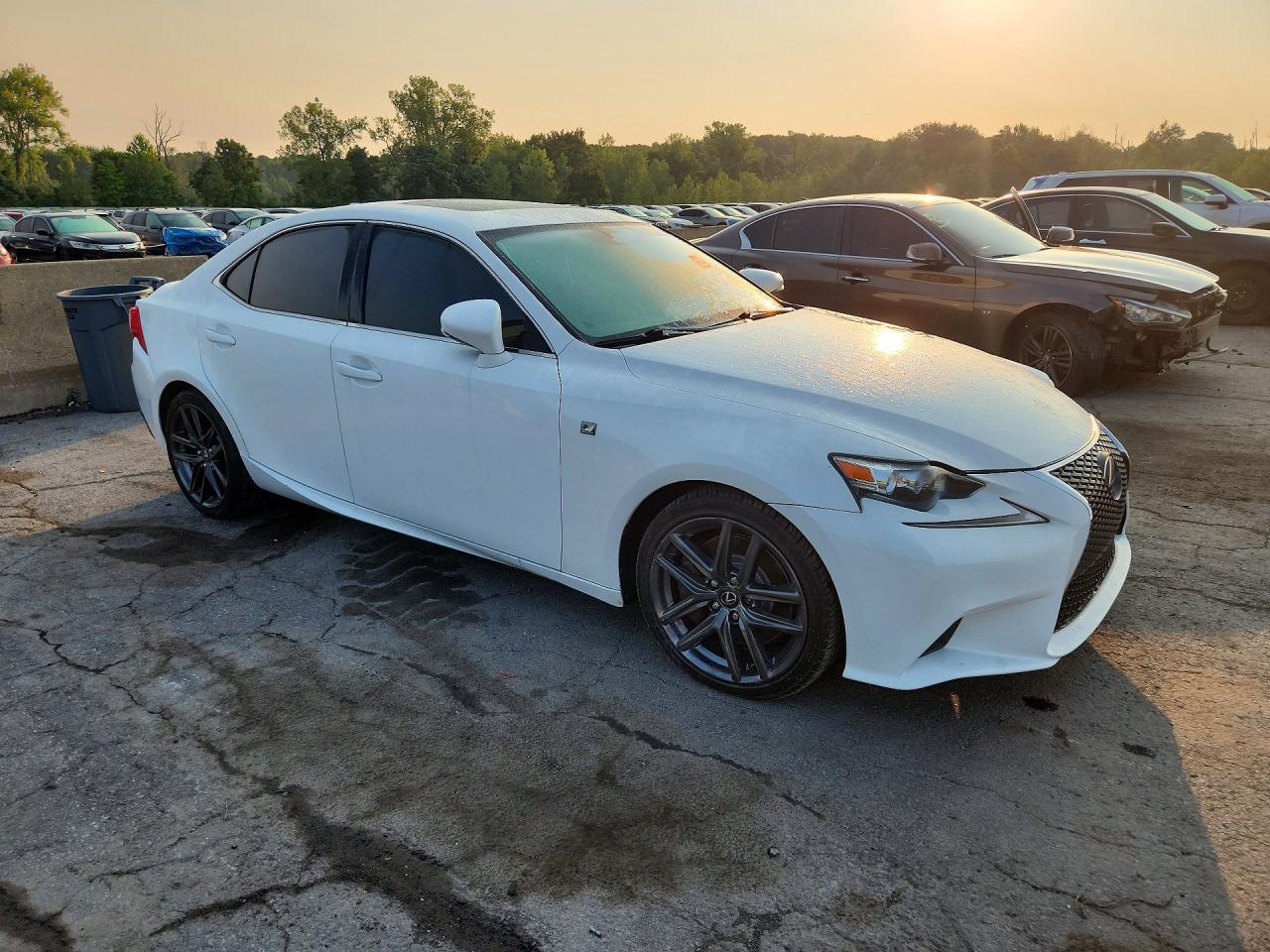 2014 Lexus Is 350 - Image 4