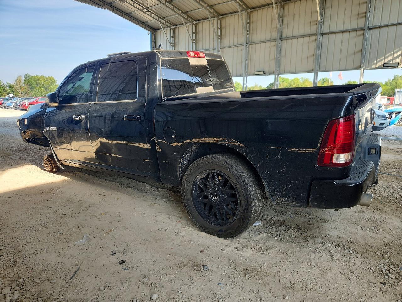 2014 Ram 1500 Sport - Image 2