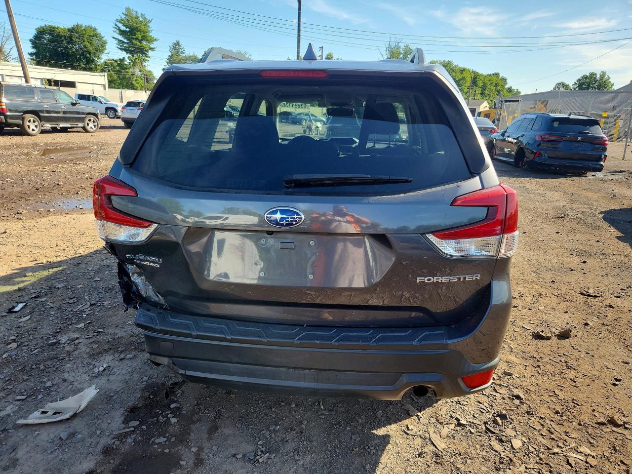 2020 Subaru Forester - Фото 6