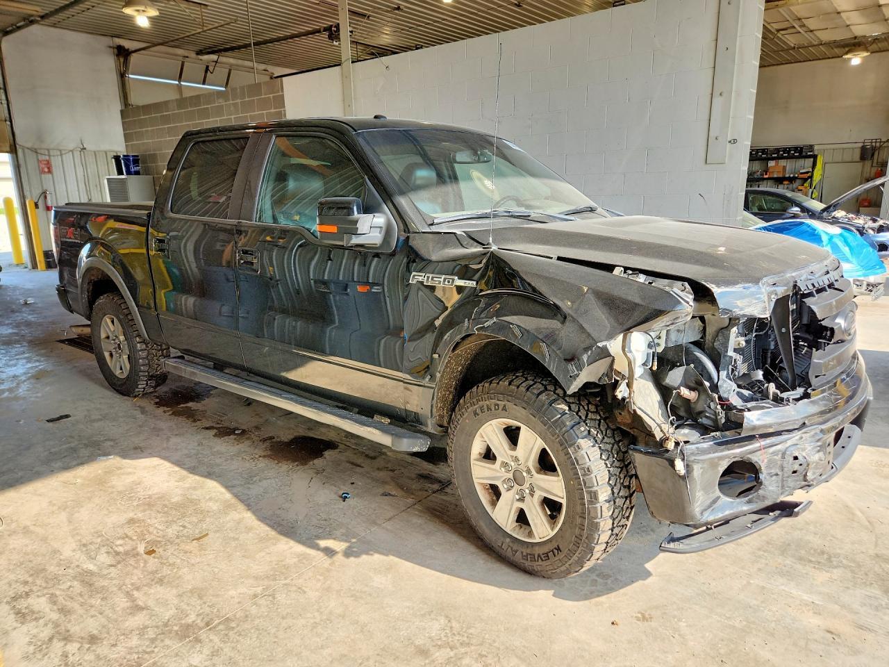 2011 Ford F150 Supercrew - Фото 4