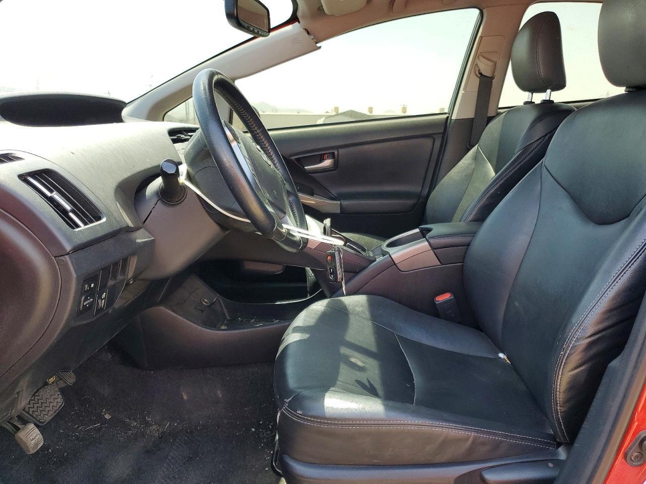 2015 Toyota Prius Persona Series - Image 7