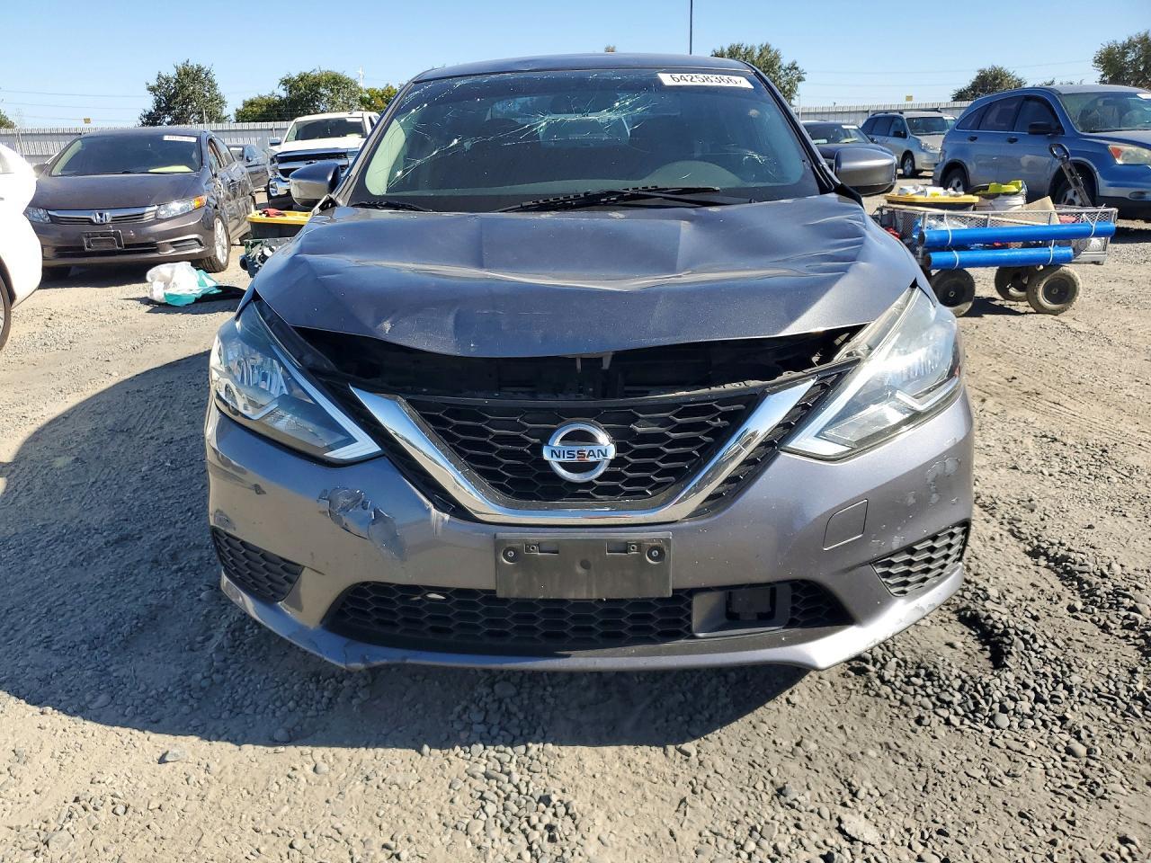 2018 Nissan Sentra Sv - Фото 5