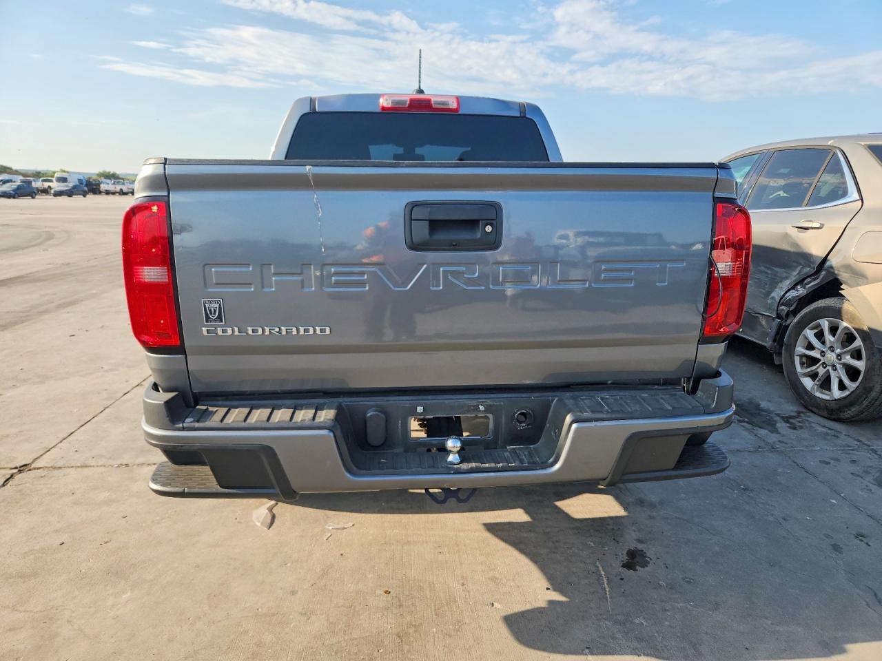 2021 Chevrolet Colorado - Фото 6