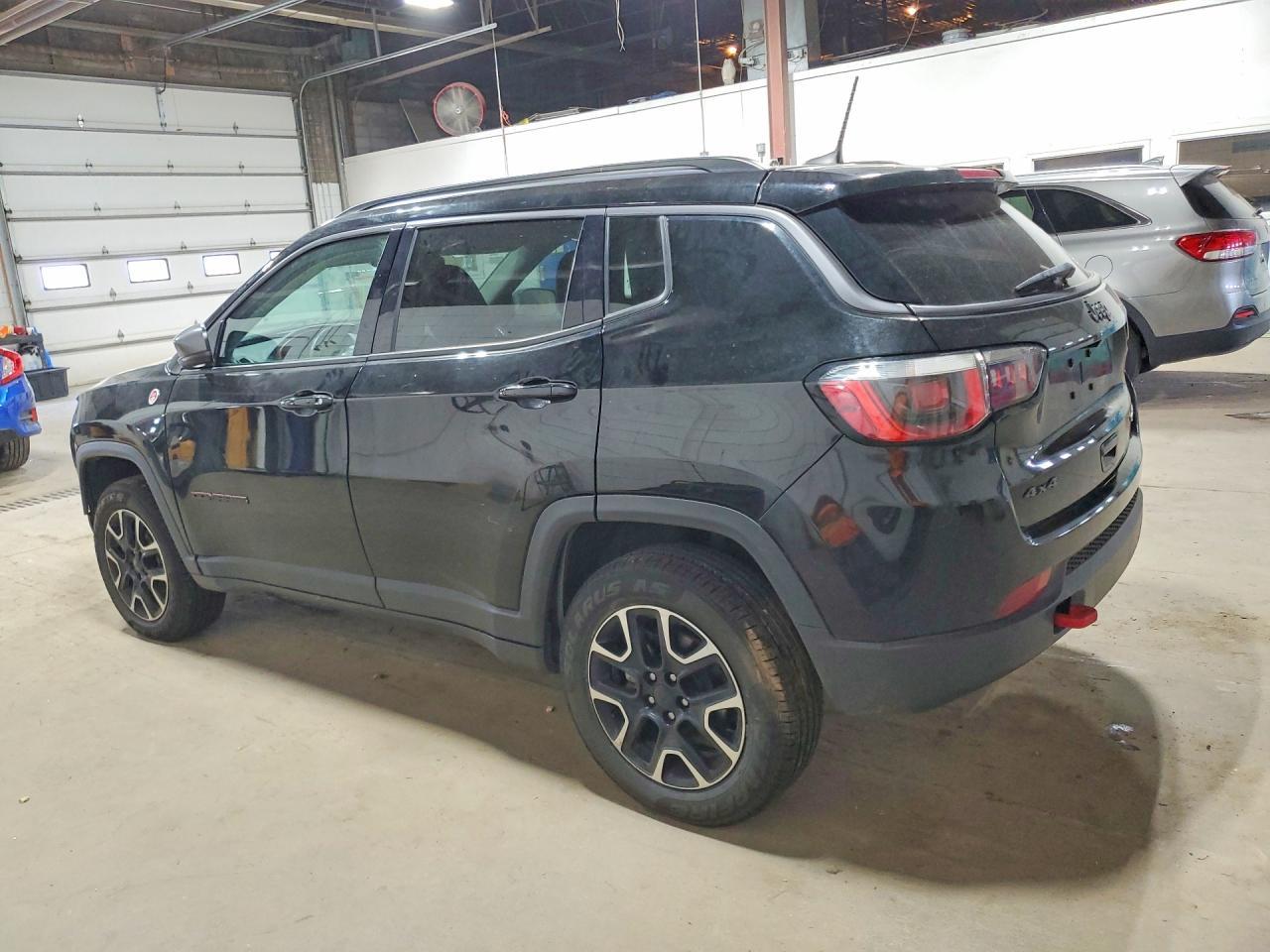 2020 Jeep Compass Trailhawk - Image 2