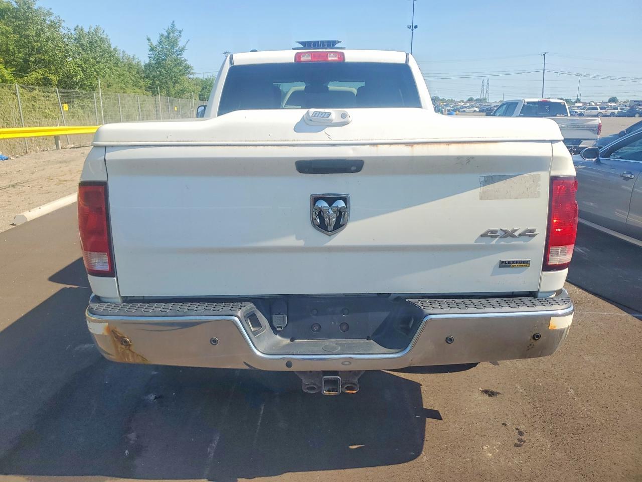2015 Ram 1500 St - Image 6