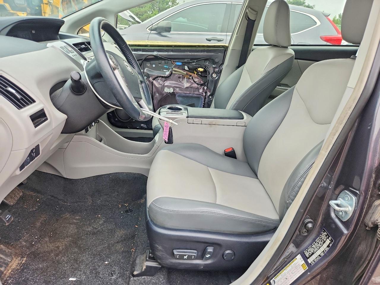 2015 Toyota Prius V Four - Фото 7