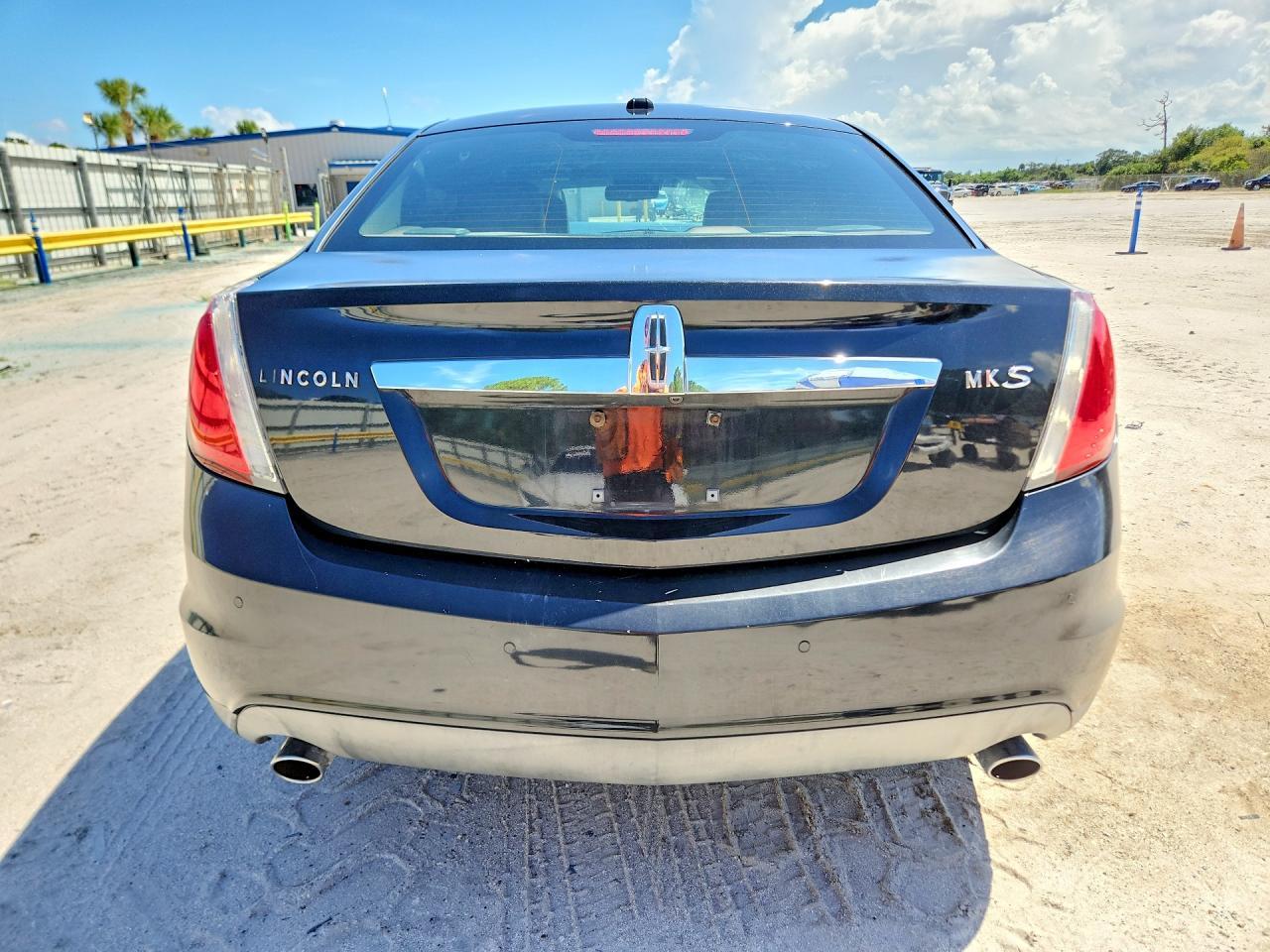 2011 Lincoln Mks - Image 6