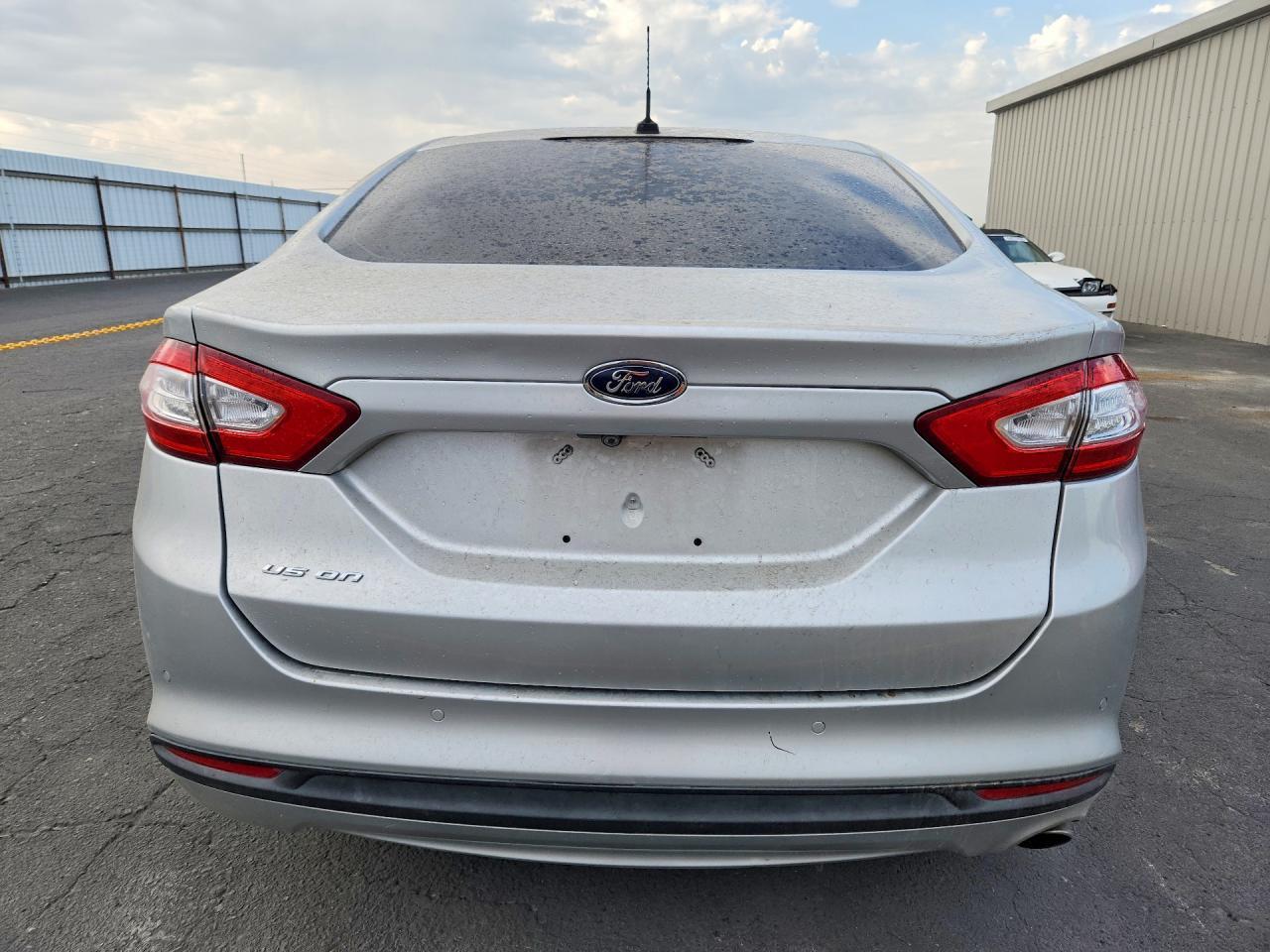2016 Ford Fusion Se - Фото 6